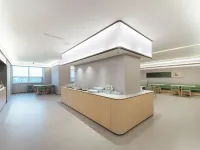 All Seasons Hotel (Taiyuan South Inner Ring West Street Heping Park Branch) Hotels near Wanbolin