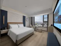 OKDAY Hotel (Kangmei Chinese Medicine City, Bozhou) - Bãi đậu xe