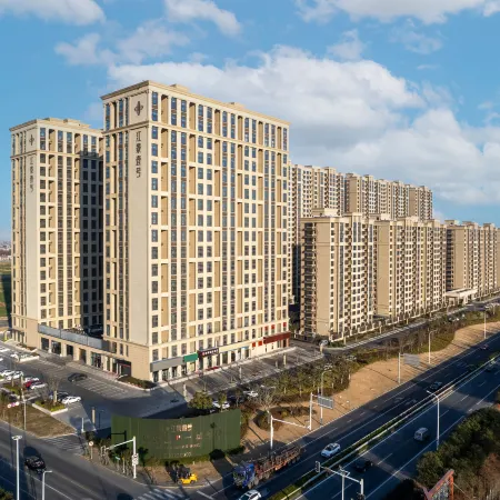 Jifeng International Hotel (Qidong Jiangjing No.1 Branch)