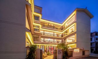 Anshun Tule Yinsi Homestay (Anshunxi High-Speed Railway Station)