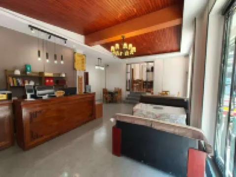 โรงแรมอะมอง ฟลาวเวอร์ส ชางห่าว