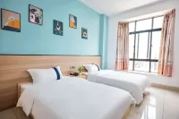 Manbo Apartment (Maoming Dianbai Wanda Plaza) Hotels in Shuidong Area