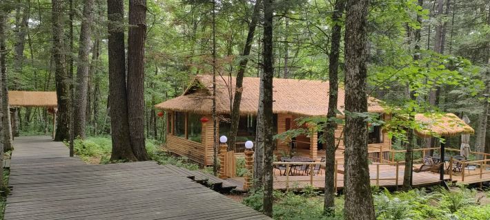 Lvye Xianju Resort Hotele w: powiat Fenglin