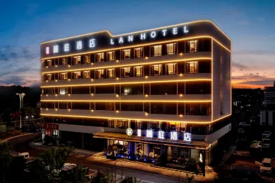 Holiday Lanting Hotel (Linyi Lanhua Smart Logistics Park Branch) Các khách sạn ở Lâm Nghi