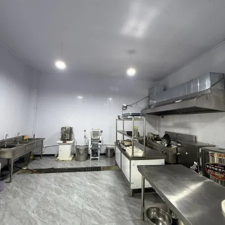 Lüqu Gaxiu Sai Xiong Yangguo Hotel