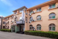 Shuqi Hotel (Taiyuan Changfeng Street Metro Station North American Xintiandi Branch) Hotels near VERO MODA