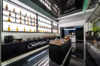 Moshang Aesthetics Hotel (Xuzhou City Government Dalong Lake Scenic Area Branch) - Romantic