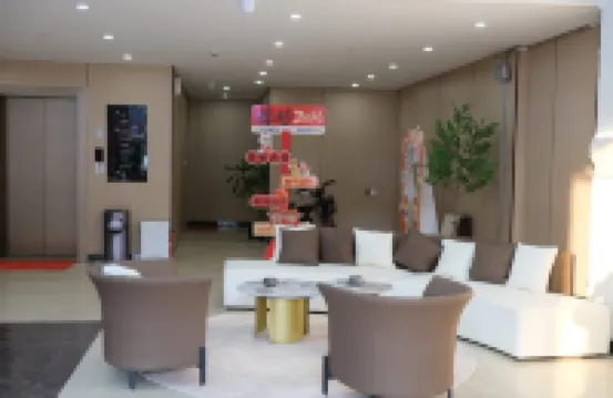 Fengdu Hotel (Shaoguan Shixing Station People's Government)