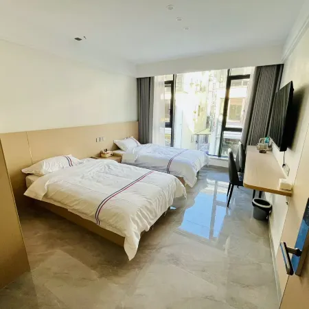 Shiyan Homestay (Sanqingshan Gangshou Cableway)