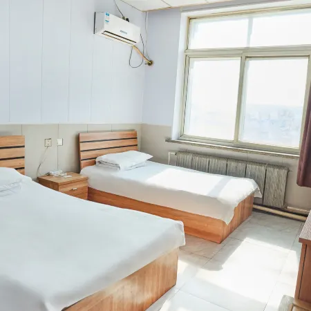 Longyuan Junzheng Guesthouse