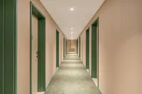 Hai You Hotel (Chongqing Daping Longhu Times Tianji Store)