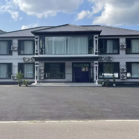 Laobiangou Xiaofengjia Homestay