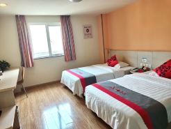 Junyi Chain Hotel (Nantong Chongchuan District First People's Hospital store)