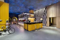 L Hotel (Nanning Jinhu Square Langxi Metro Station)