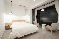 Travel of Swan Hostelling International (Wulingyuan Forest Park Logo Store)