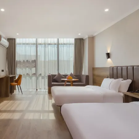 Starway Hotel (Jurong College of Agriculture and Forestry)
