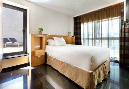 [헤스페리아 피라 스위트 수영장]