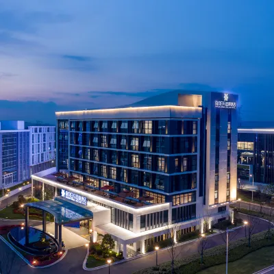 Baima Linglong Hotel Hotels near Baoding Temple in Yangshu Mountain, Baima Town
