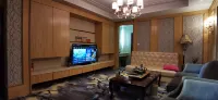 Huayu Hotel