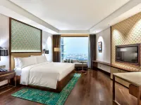 Hilton Da Nang Hotels near Phap Lam Pagoda
