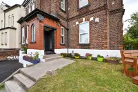 Albert View Hotels in Prestwich
