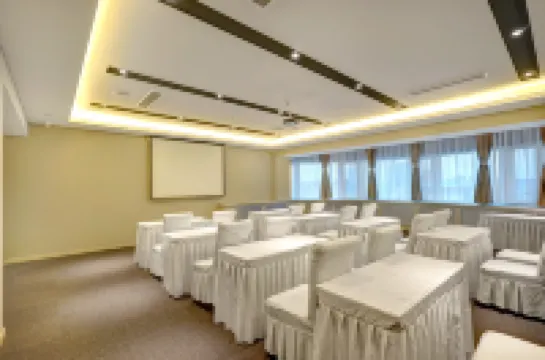 Homeinn Selected Hotel (Mudanjiang High-Speed Railway Station Pedestrian Street)