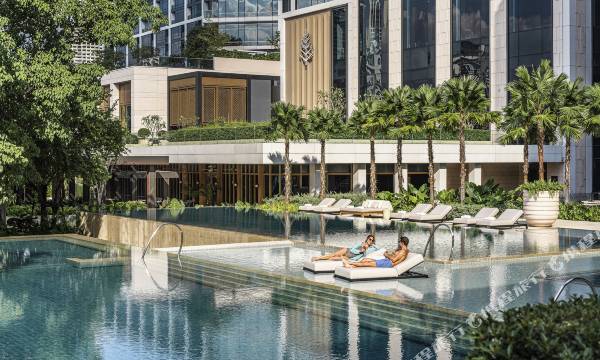 Four Seasons Hotel Bangkok at Chao Phraya River