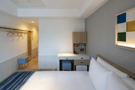 Okinawa Hinode Resort and Hot Spring Hotel Отели рядом с достопримечательностью «Shuri Ryusen»