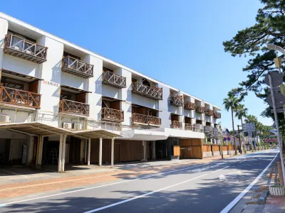 HOTEL SHIRAHAMAKAN Hotel dekat Hei-sogen Park