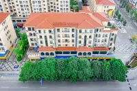 Binjiang Yizhan Hotel