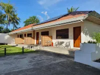 Parrot Resort Moalboal Hotels in Moalboal