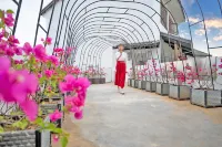 梅州花間慢康養療愈民宿 鄰近橋溪古韻的酒店