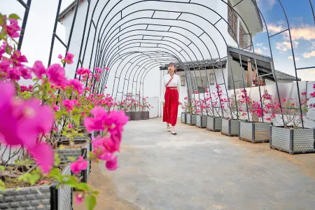 Huajianman Hostel Отели рядом с достопримечательностью «Yearning Tea Plantation Tourist Attraction»