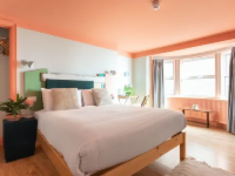 West Beach Hotel Brighton Hotels in Brighton