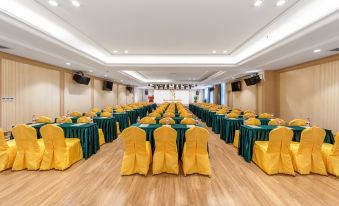 Vienna International Hotel (Dongguan Shipai Ecological Park)