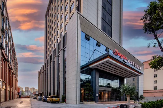 玉溪紅塔高鐵站希爾頓歡朋酒店