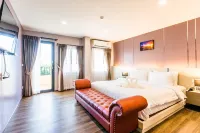 Usabai Riverside Boutique Hotel