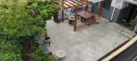 Yichuan Huangpu B&B