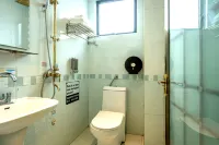 11 International Youth Hostel