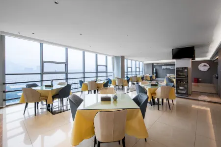 Ginza Hemei Hotel Отели рядом с достопримечательностью «Shandong Science and Technology University East Campus»