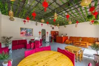 Lizi Farmhouse Hotel