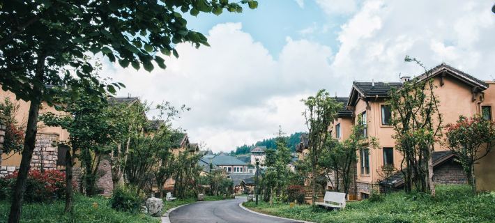 Nantian Lake Linhu Xiaozhu Hotels in Fengdu County
