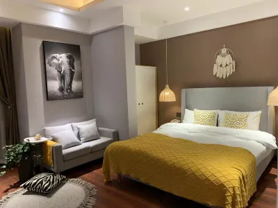 Shiqi Homestay Hotels near Chuanshan Revolutionary Base Wanyuan Defend War Display Hall