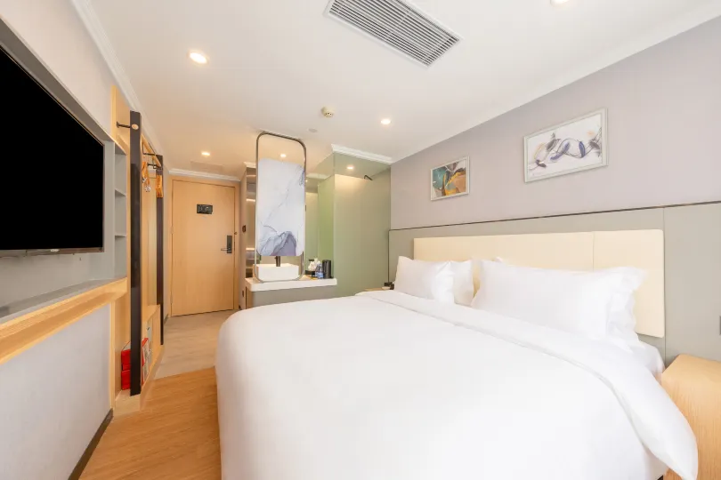 Jiayi Apartment (Guangzhou Shangxia Jiu Province Traditional Chinese Medicine Hospital Shop)