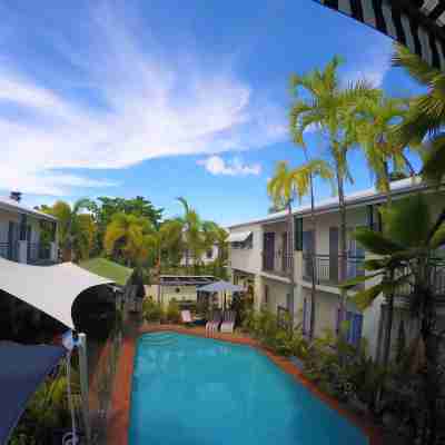 クリスタル ガーデン リゾート & レストラン Hotel Exterior