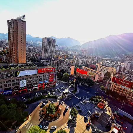 Huangting Lijing Hotel
