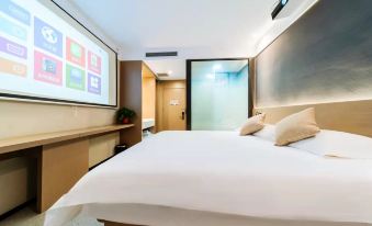 The Baoding Walnut Light House hotel