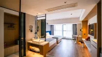 Longkou LanOuShangPin Hotel (Bosshang Shopping Plaza)