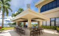 Coral Ocean Resort - Boutique