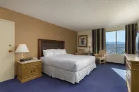 Laughlin River Lodge